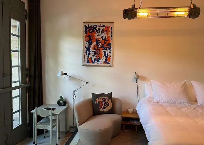 Garage Bed & Breakfast Amsterdam