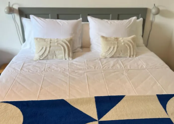 Bed and Breakfast Garage 3*