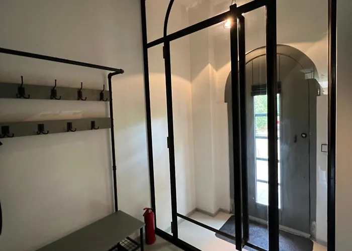 Garage Bed and Breakfast Άμστερνταμ